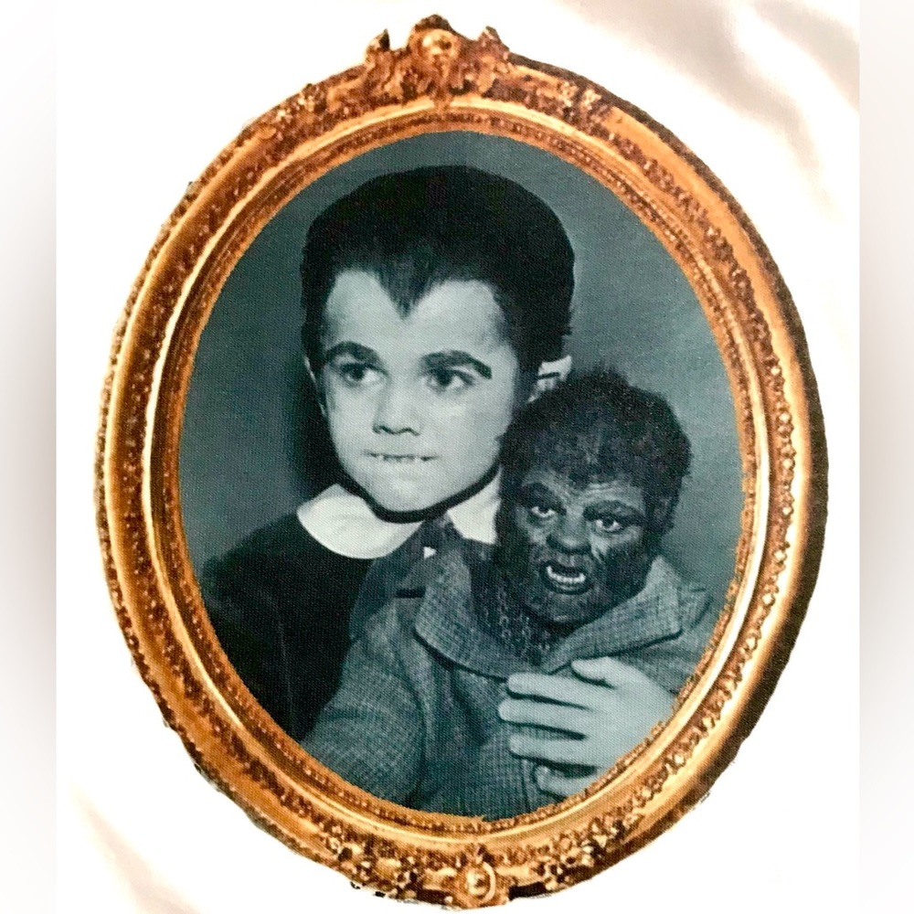 Mens Medium Eddie Munster and stuffed Werewolf T-Shirt Munsters RETRO PUNK ROCK
